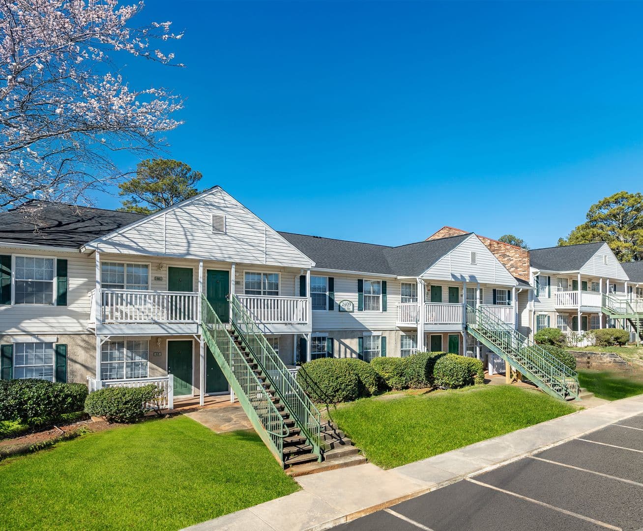 Decatur Apartment: 2435 Aylesbury Loop