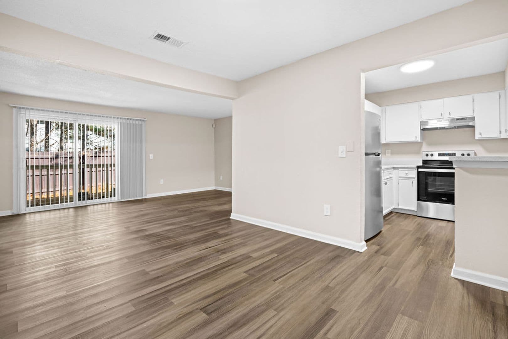 Decatur Apartment: 2435 Aylesbury Loop