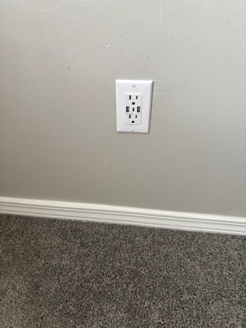 Birmingham Apartment: 660 Valley Crest Drive