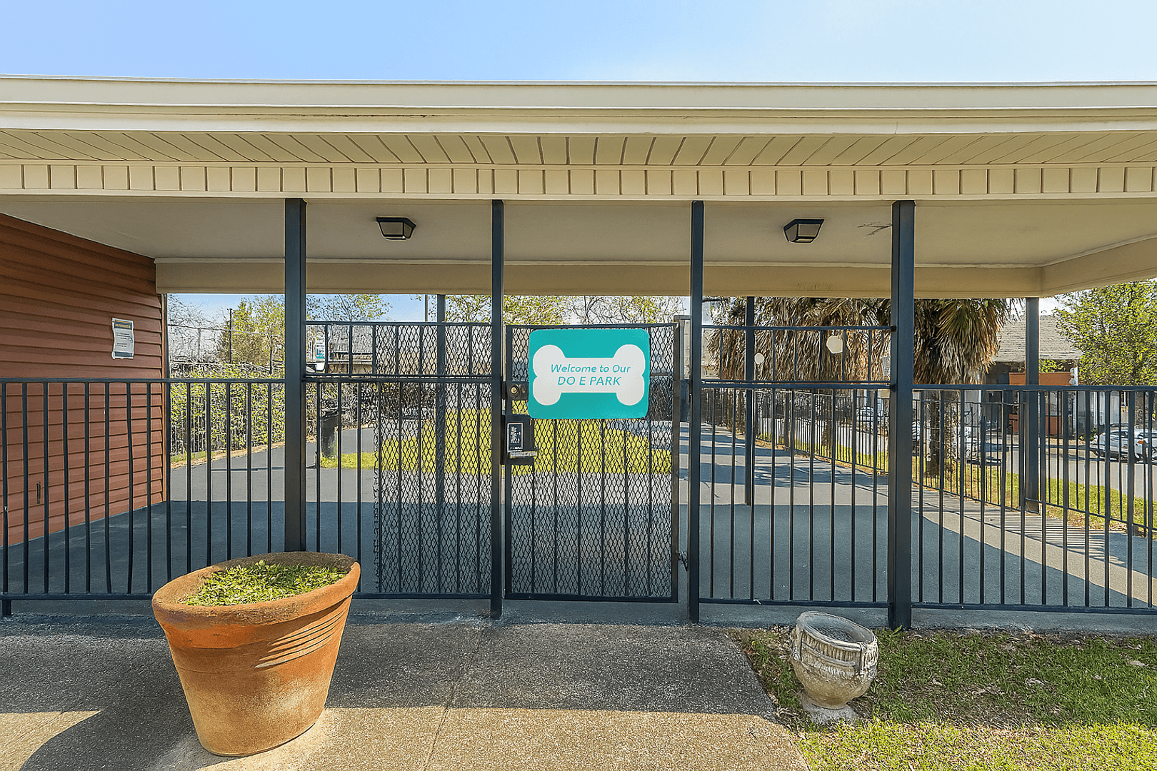 Birmingham Apartment: 660 Valley Crest Drive