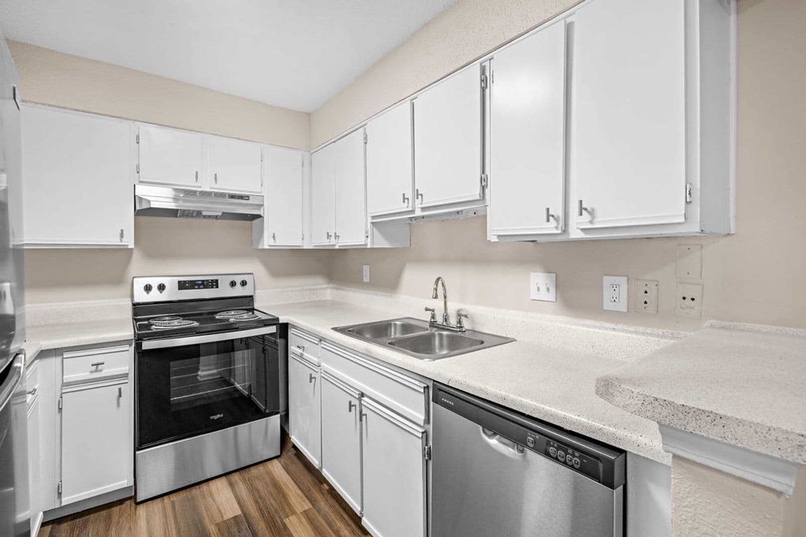 Decatur Apartment: 2435 Aylesbury Loop