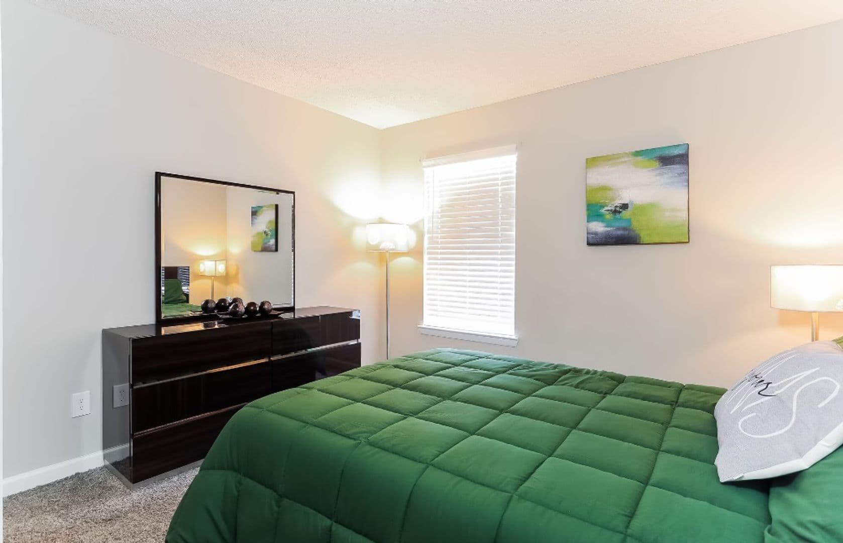 Birmingham Apartment: 660 Valley Crest Drive
