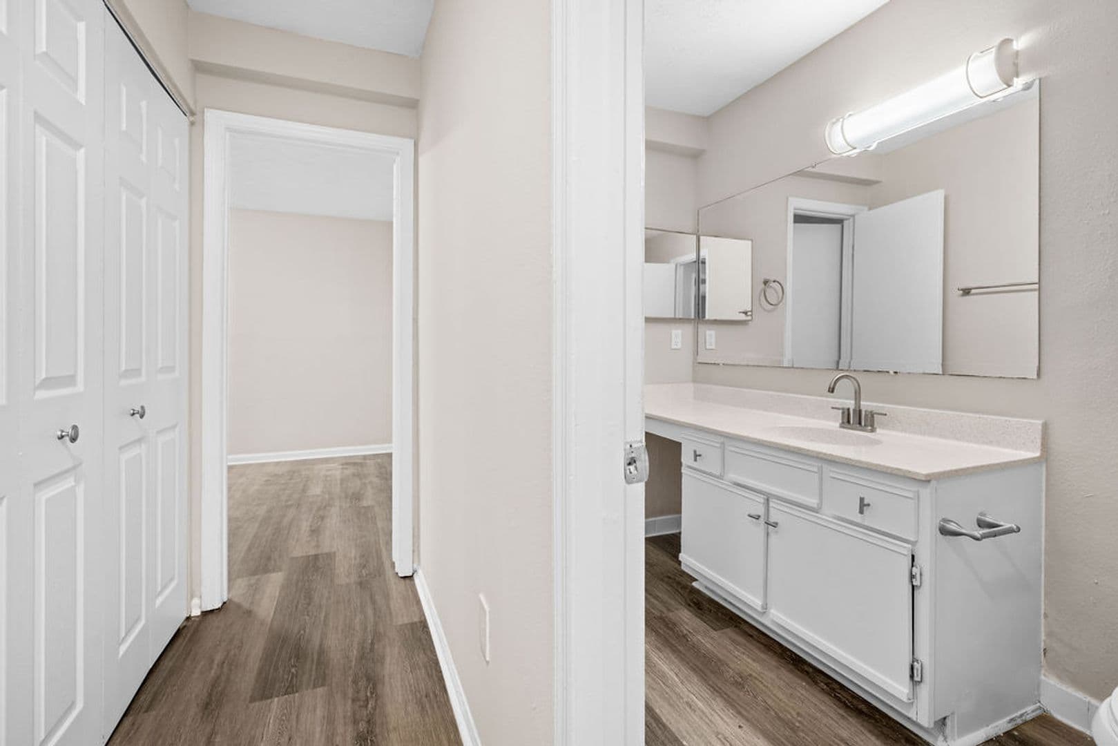 Decatur Apartment: 2435 Aylesbury Loop