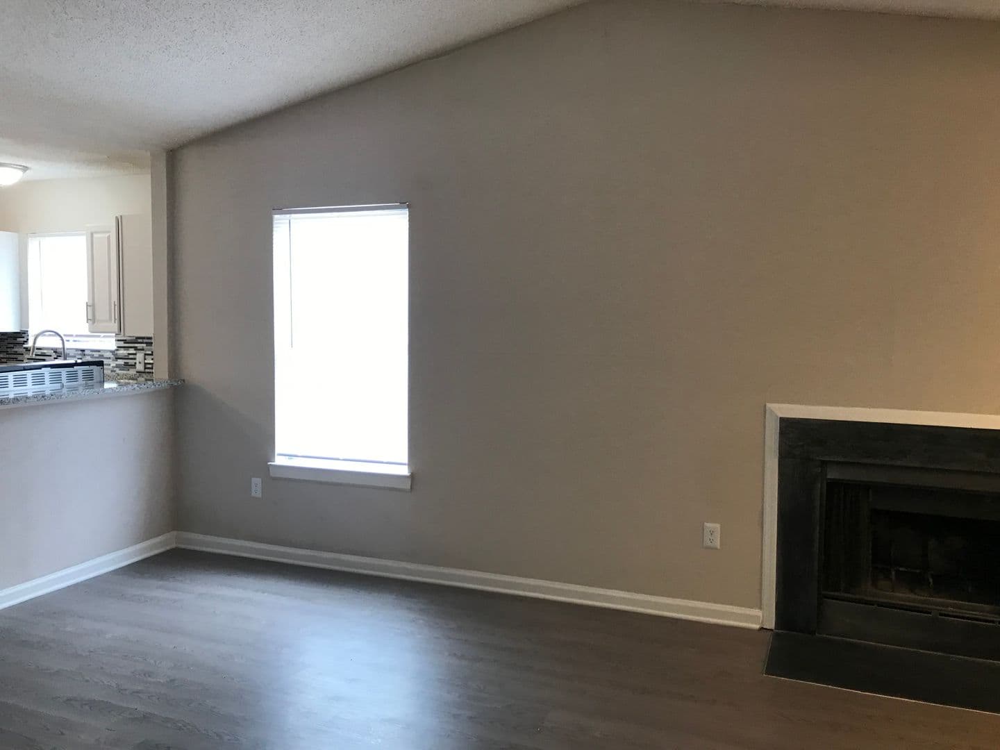 Union City Apartment: 4483 Flat Shoals Road