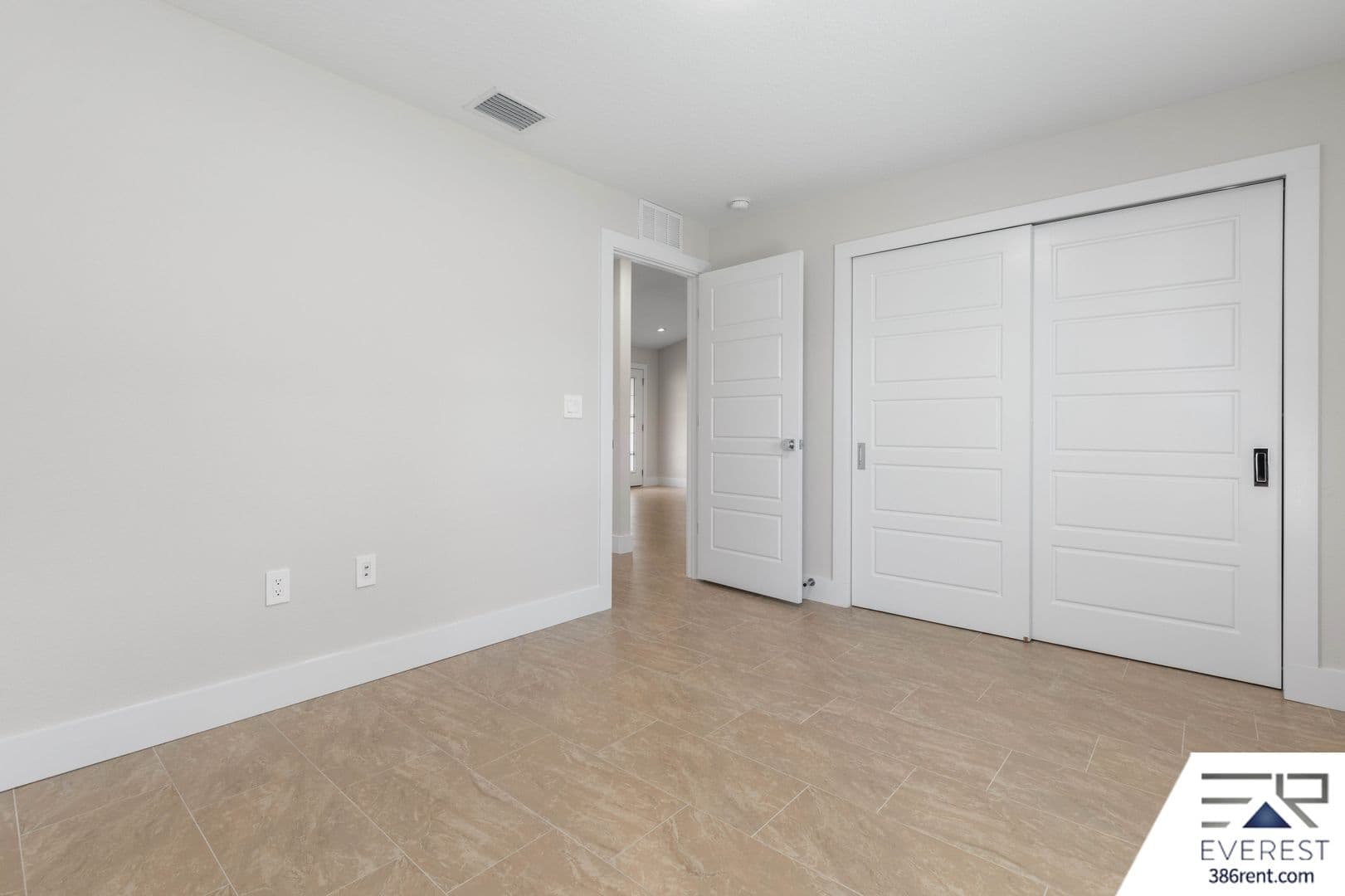 Palm Coast House: 12 Walt Place