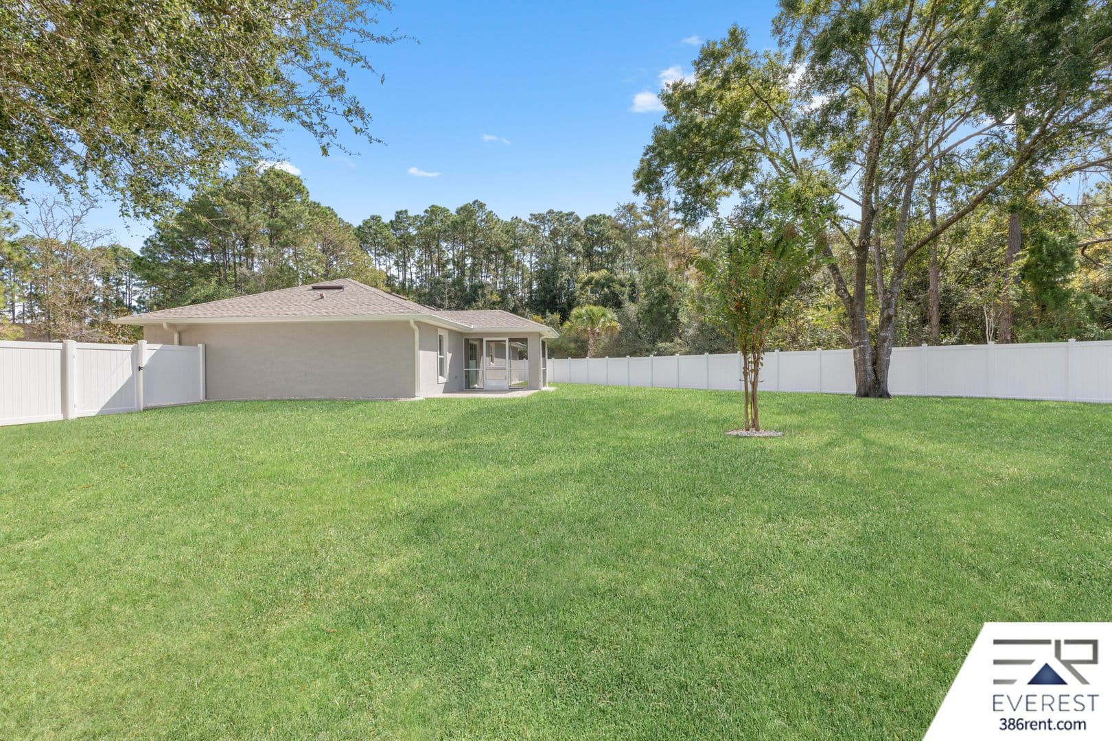 Palm Coast House: 12 Walt Place