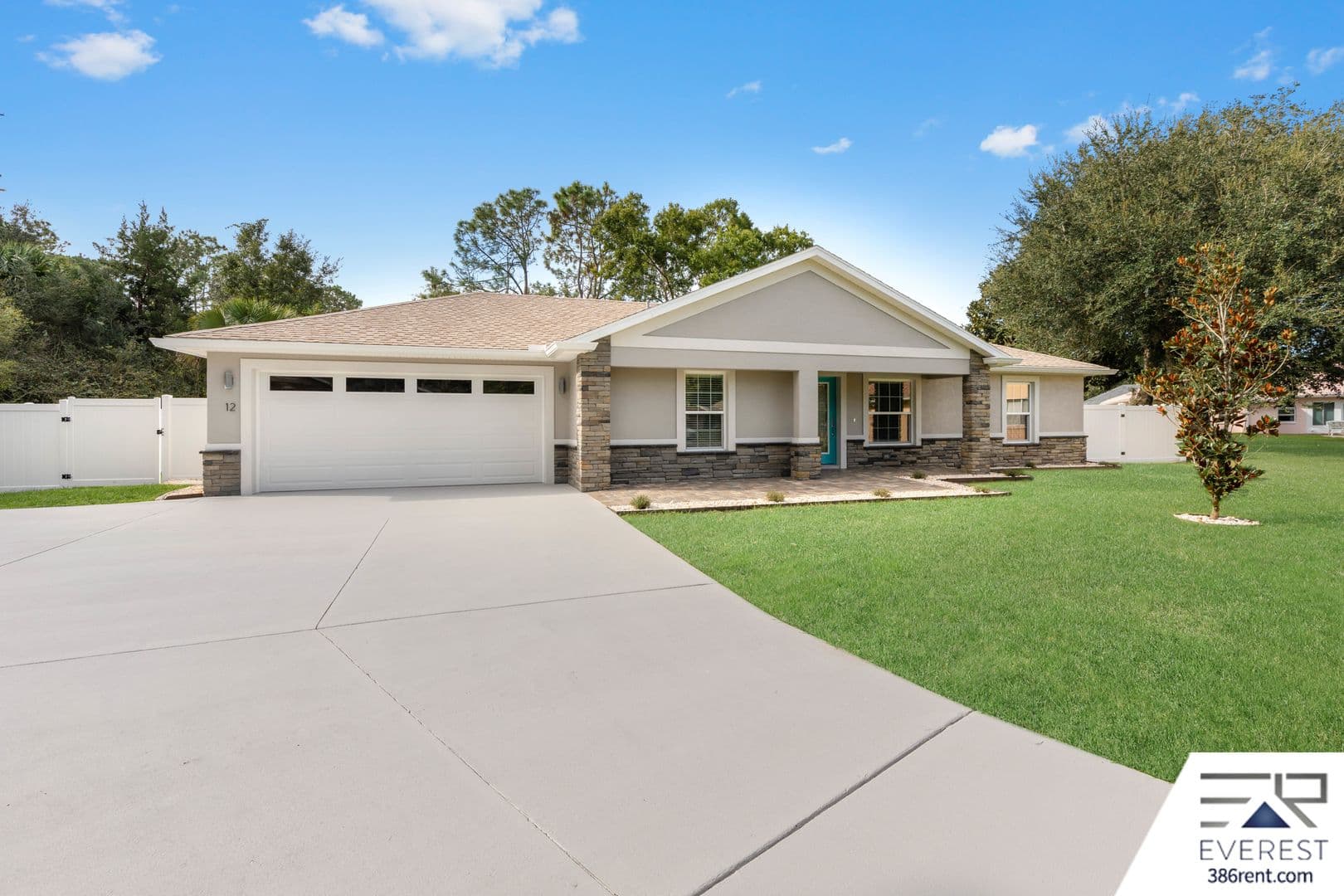 Palm Coast House: 12 Walt Place