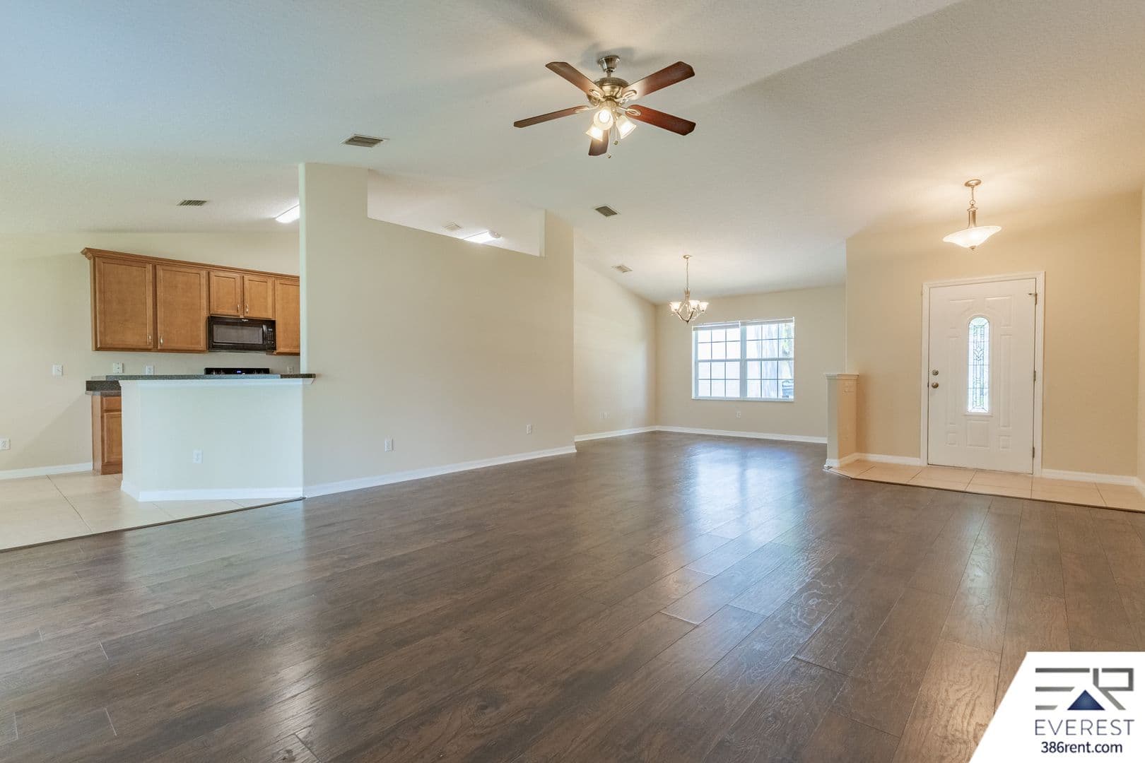 Palm Coast House: 26 Round Table Ln.