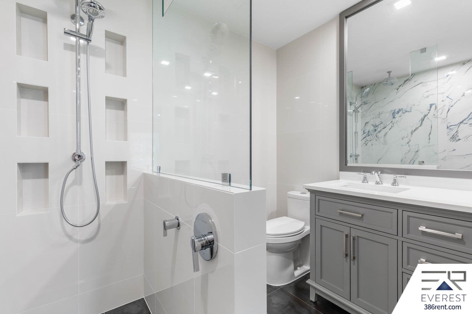 Palm Coast House: 12 Walt Place