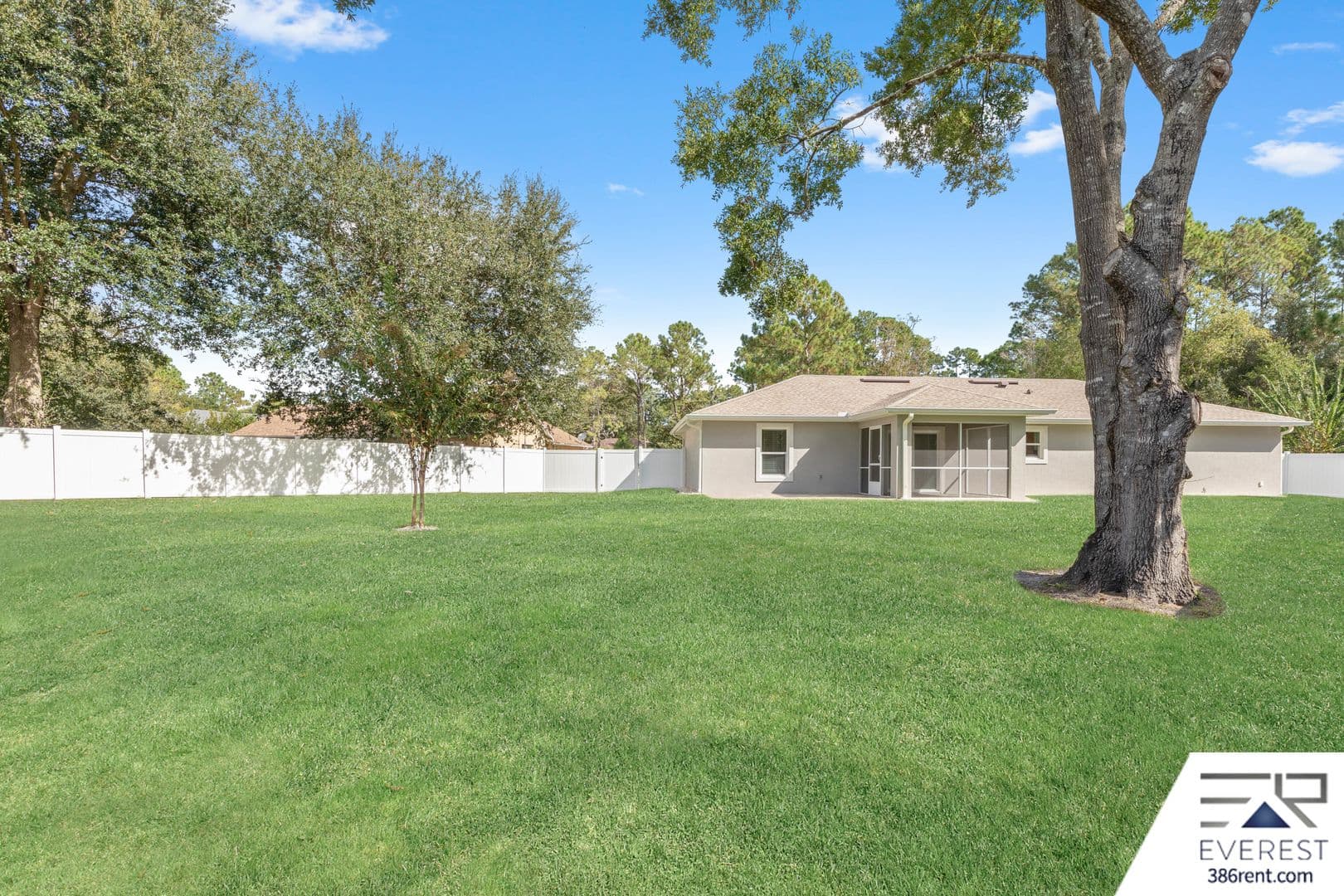 Palm Coast House: 12 Walt Place