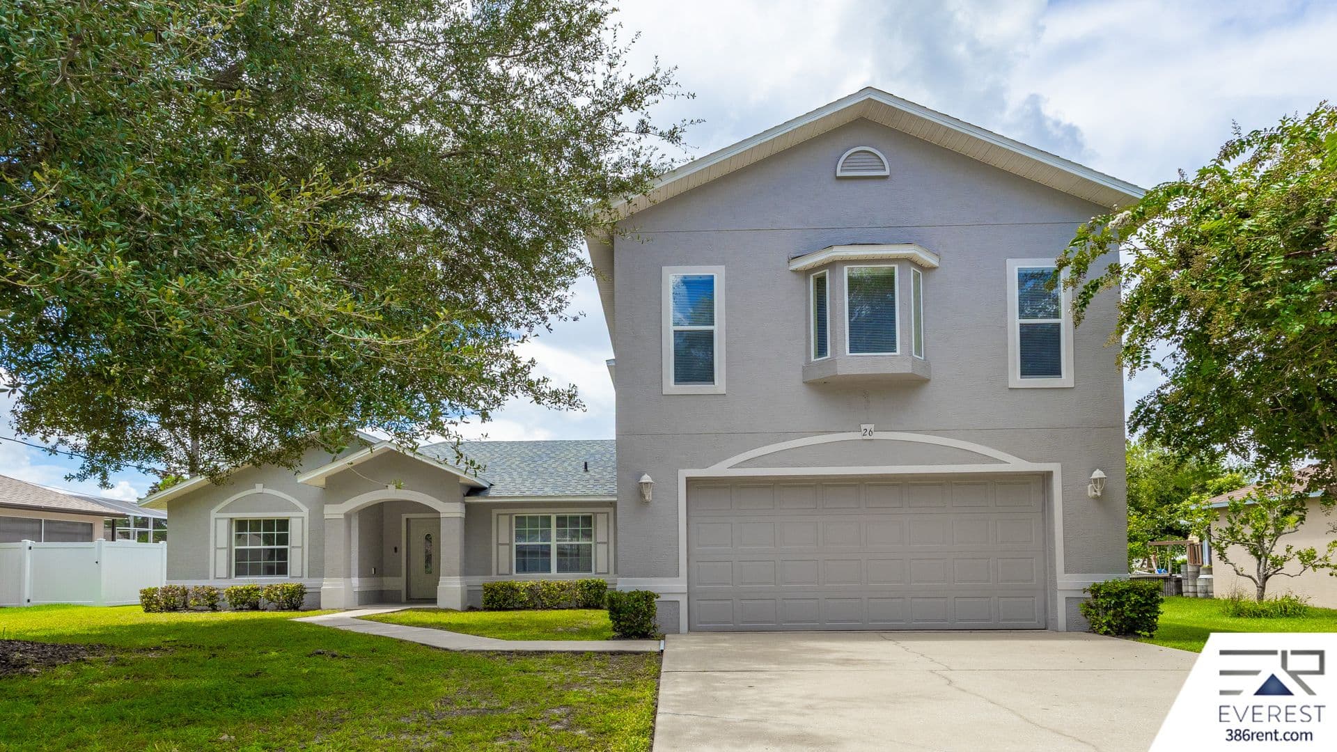 Palm Coast House: 26 Round Table Ln.