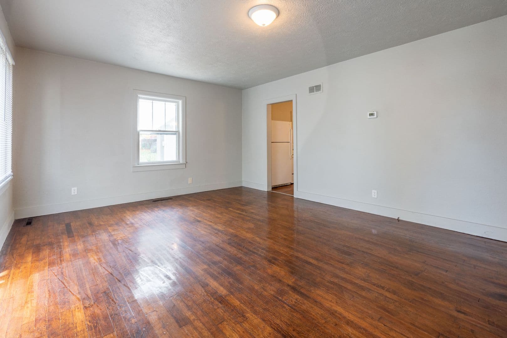 Springfield House: 1973 E Cherry St Ct