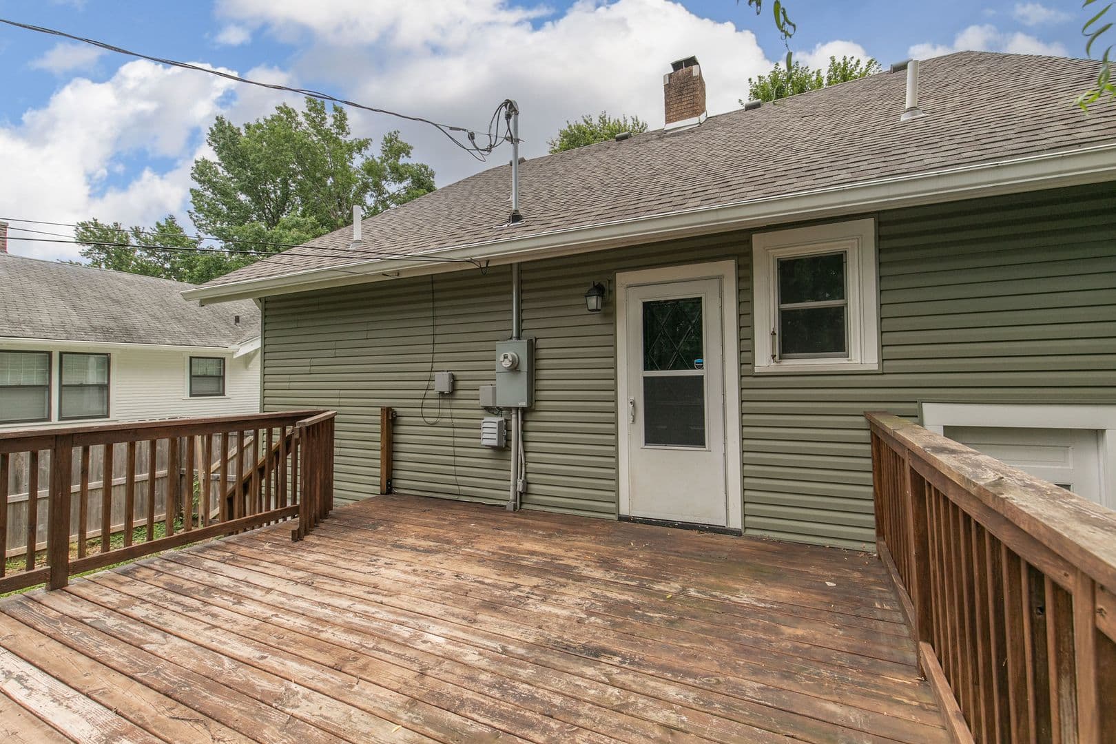 Springfield House: 1121 S Roanoke Ave