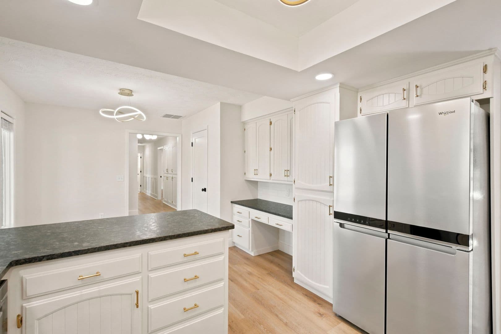 Willard House: 117 Ridgeview Dr