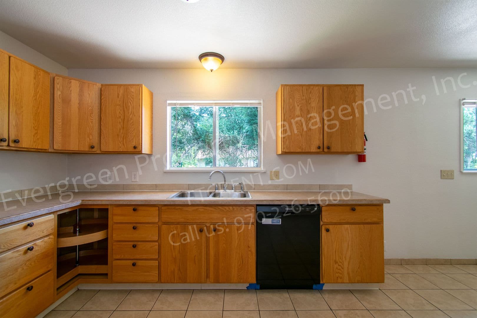 Fort Collins Apartment: 1228 Southridge Dr
