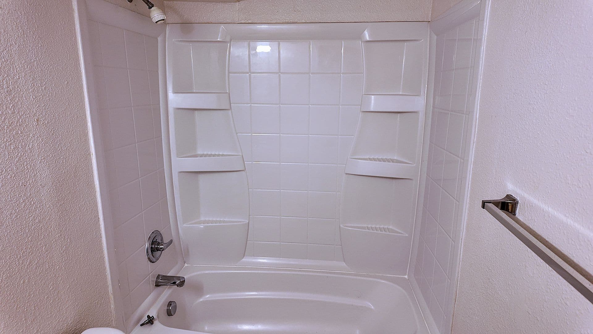Fort Collins Apartment: 915/917 Camelot Court
