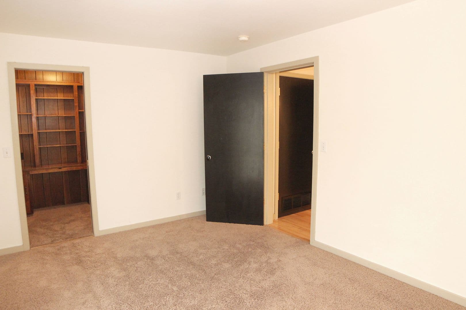 Fort Collins Apartment: 419 W Mountain Ave