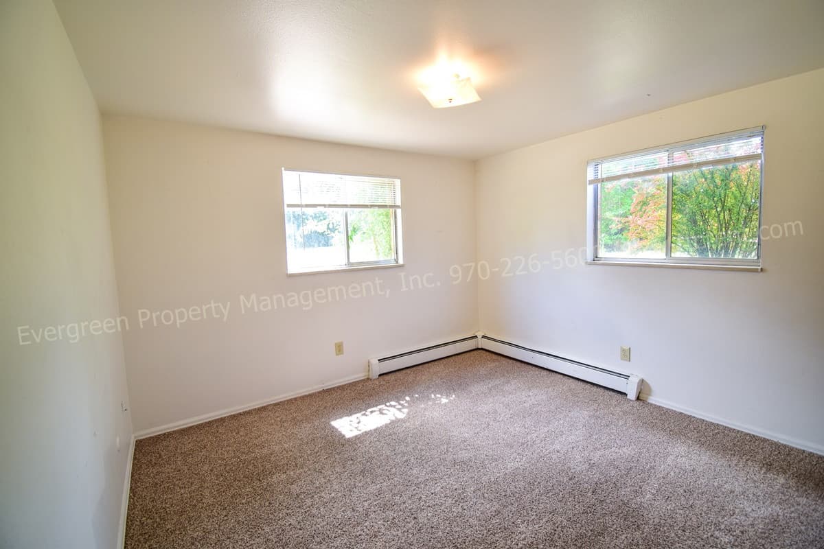 Fort Collins Apartment: 1724 Larch St