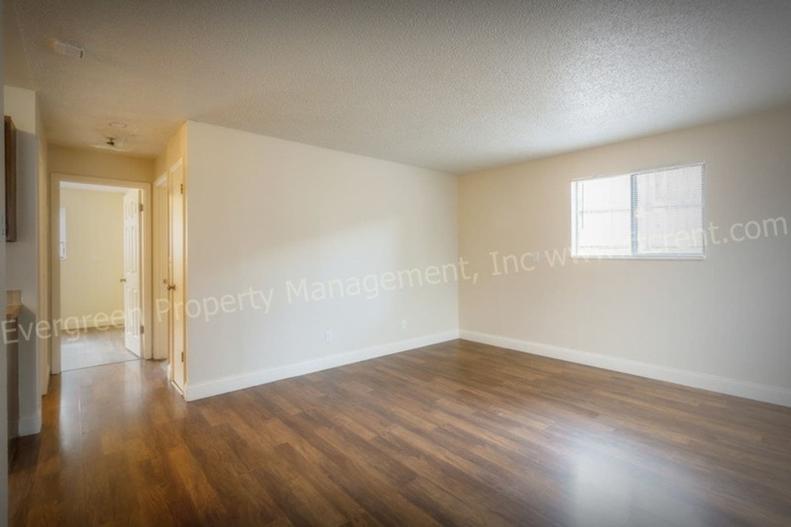 Evans Apartment: 3023 Denver St