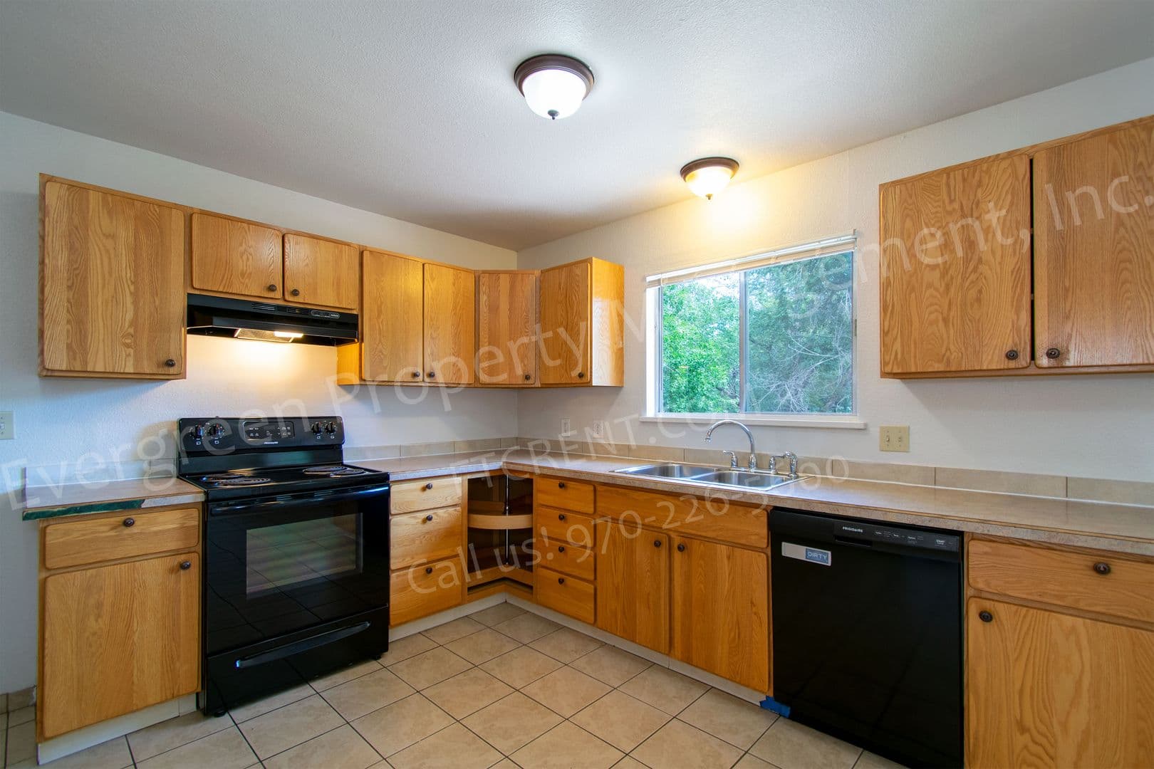 Fort Collins Apartment: 1228 Southridge Dr
