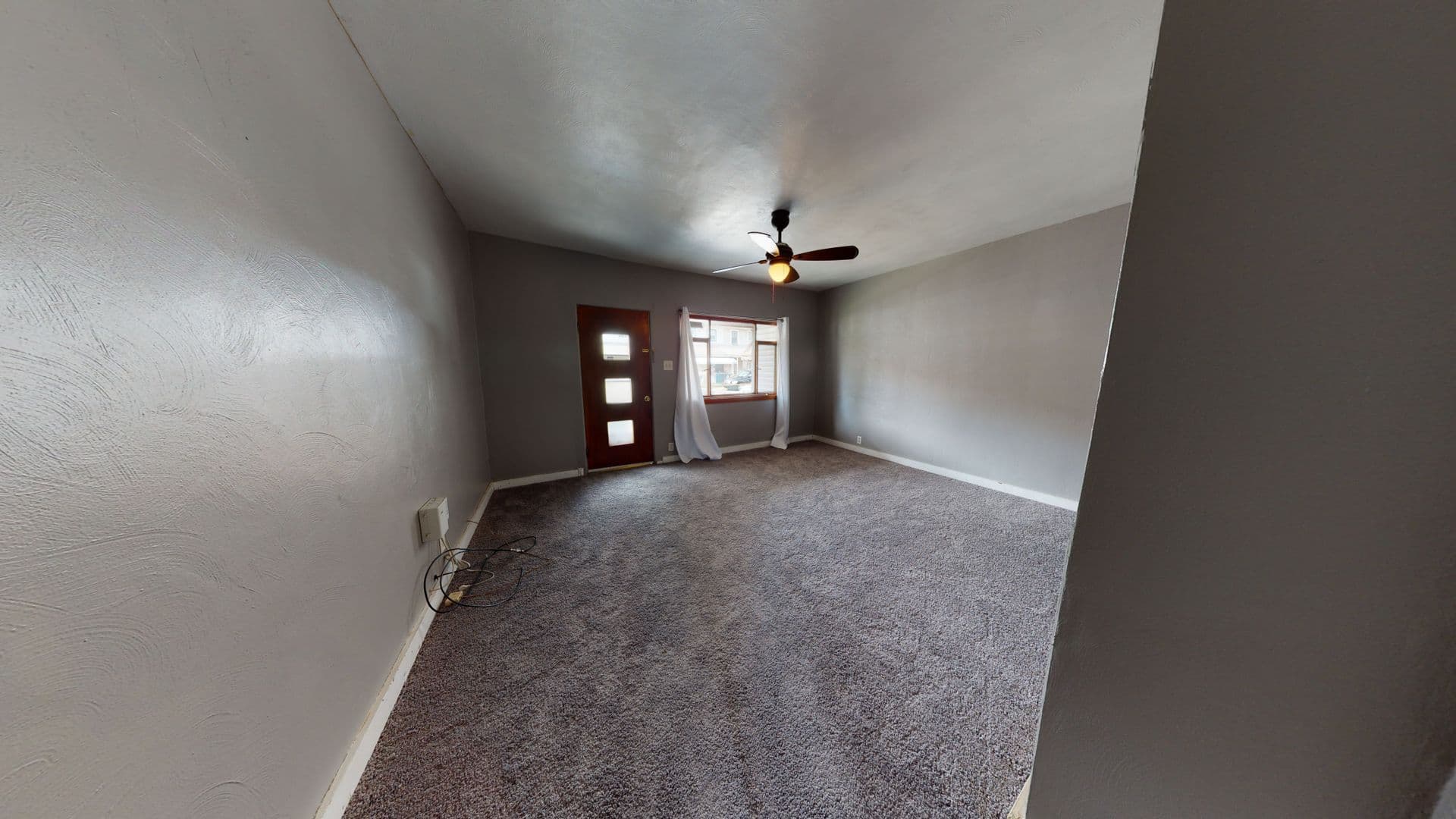 McKees Rocks House: 103 Orchard Street