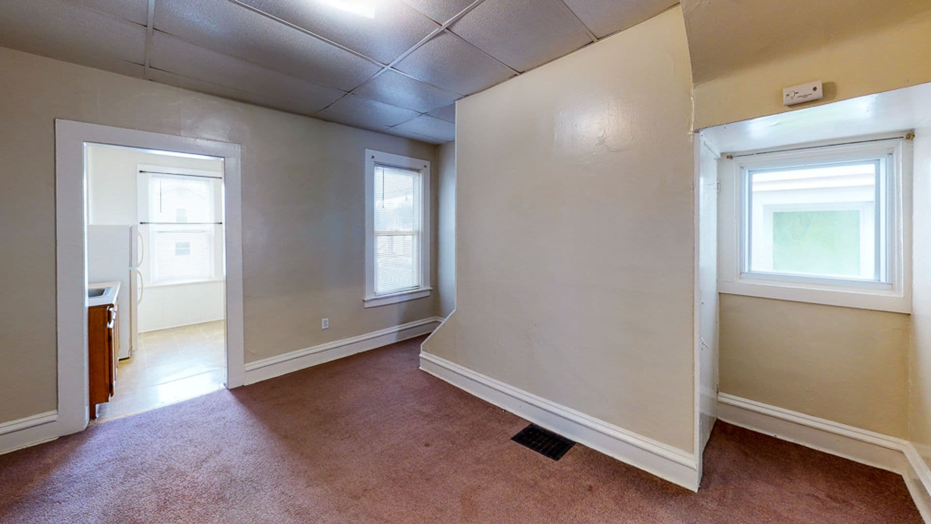 Butler Apartment: 334/336 N Cliff St