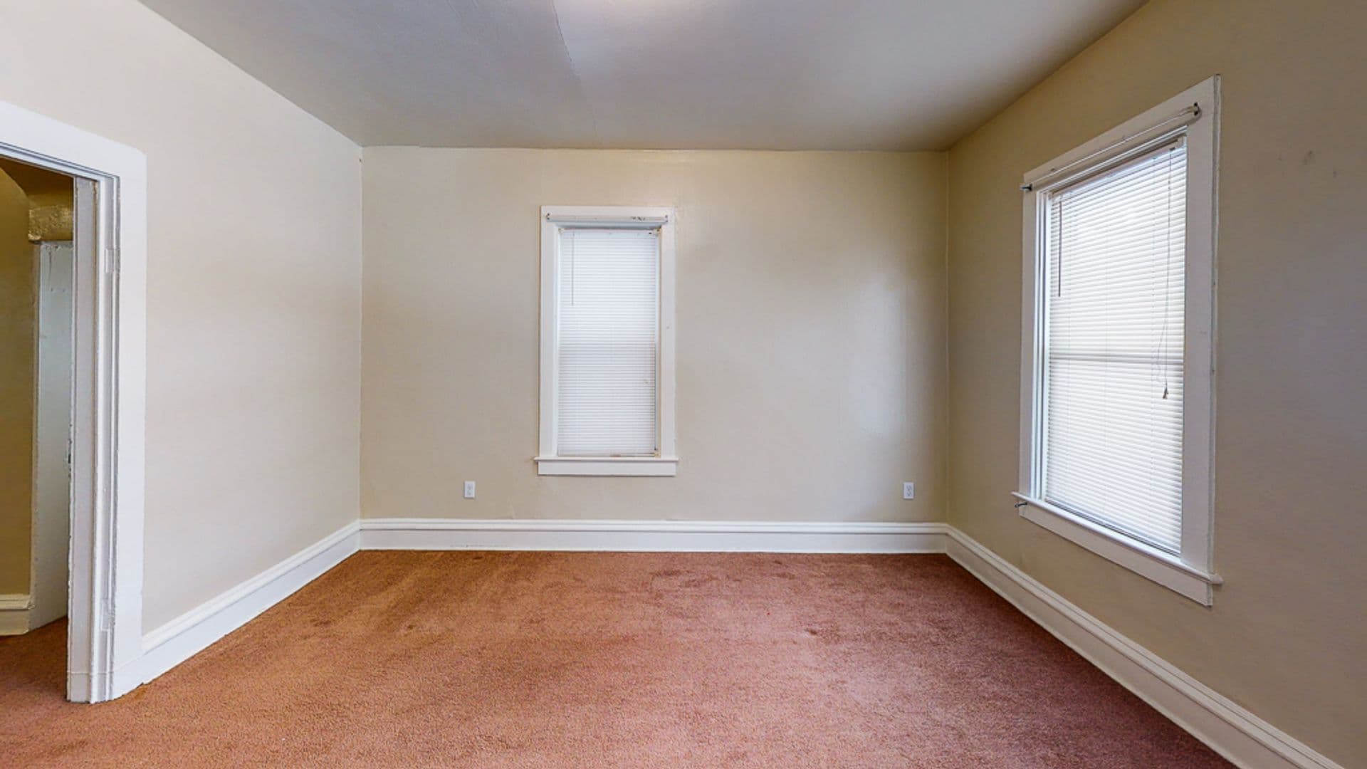 Butler Apartment: 334/336 N Cliff St