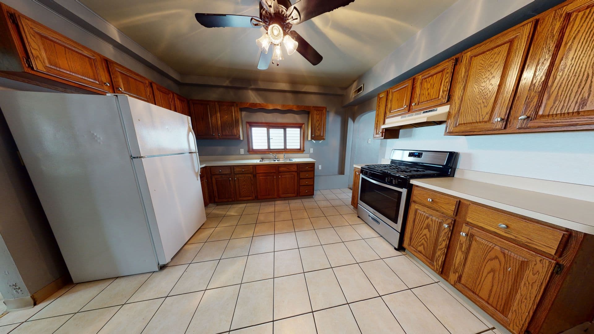 McKees Rocks House: 103 Orchard Street