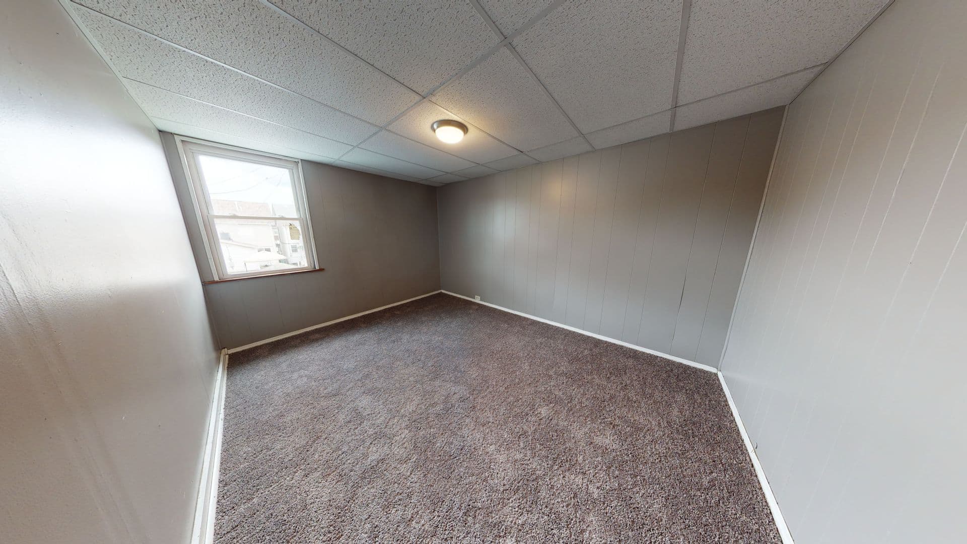 McKees Rocks House: 103 Orchard Street