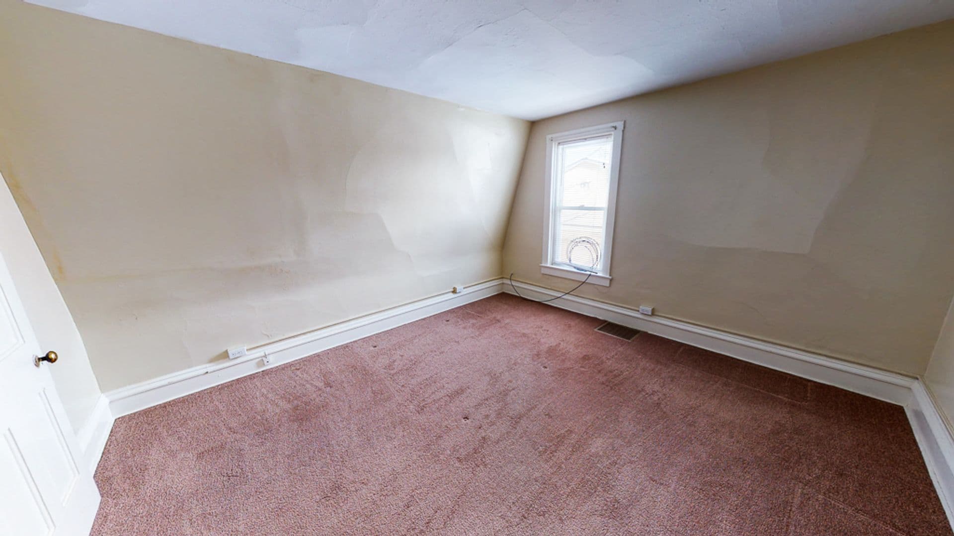 Butler Apartment: 334/336 N Cliff St