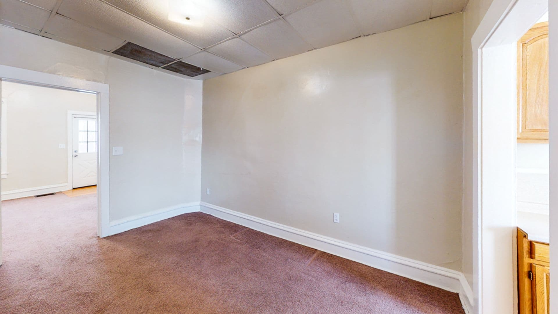 Butler Apartment: 334/336 N Cliff St
