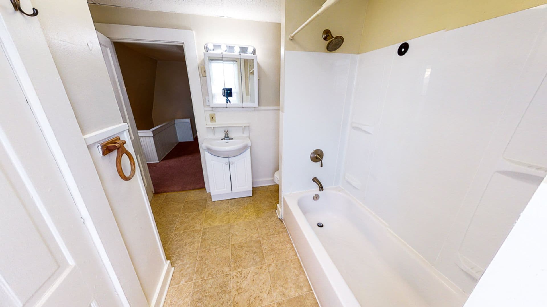 Butler Apartment: 334/336 N Cliff St