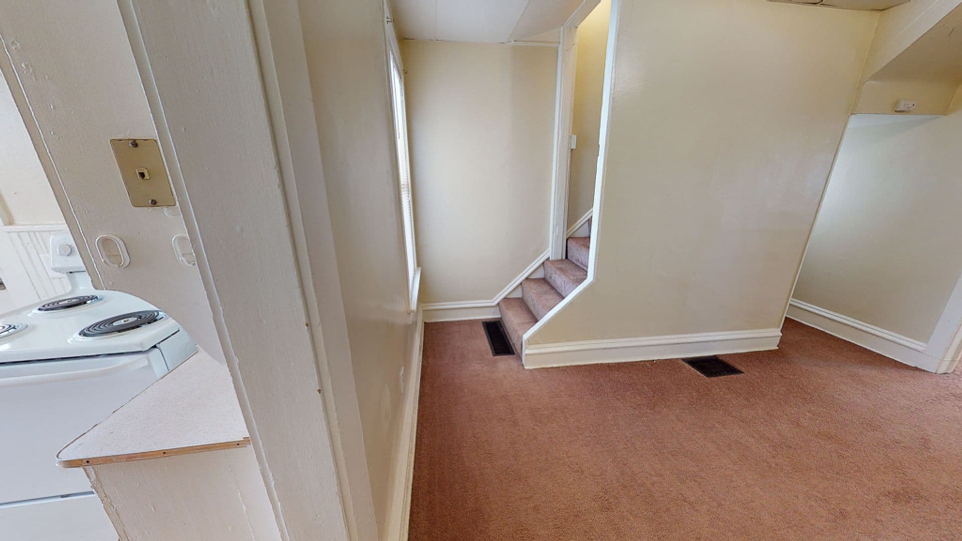 Butler Apartment: 334/336 N Cliff St