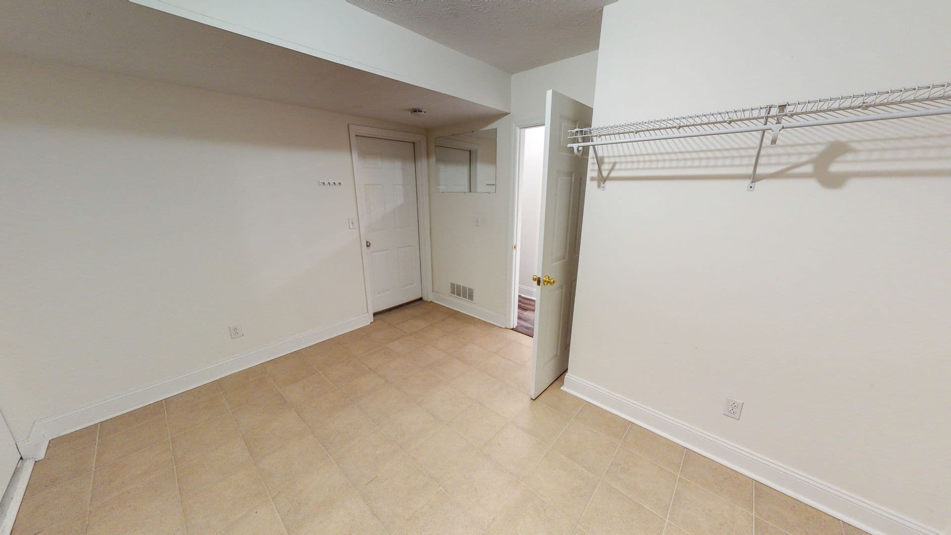Monaca Townhome: 102 Katerina Drive