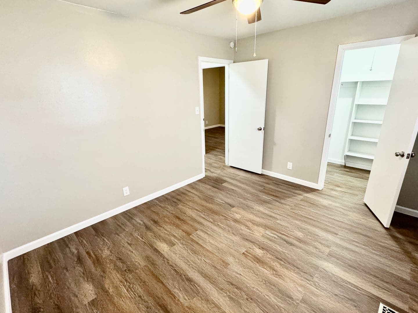 Tulsa House: 7012 E 71st Ct