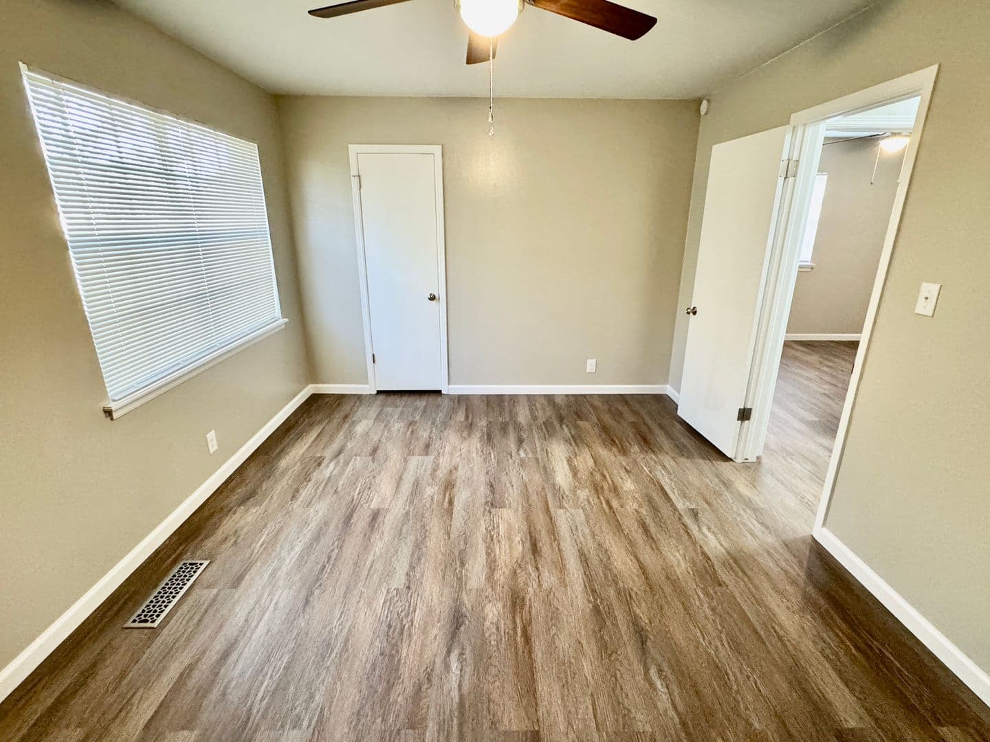 Tulsa House: 7012 E 71st Ct