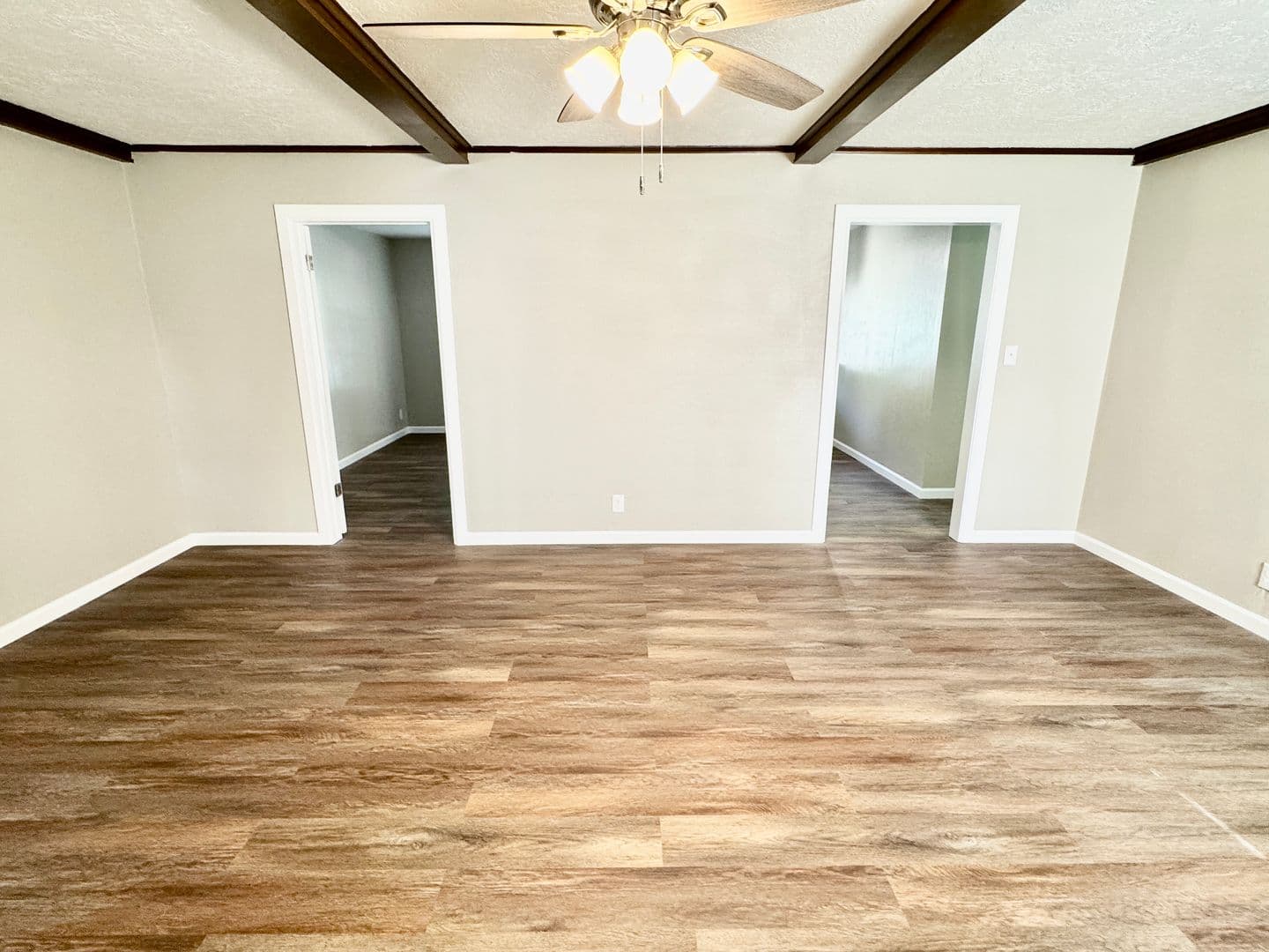 Tulsa House: 7012 E 71st Ct