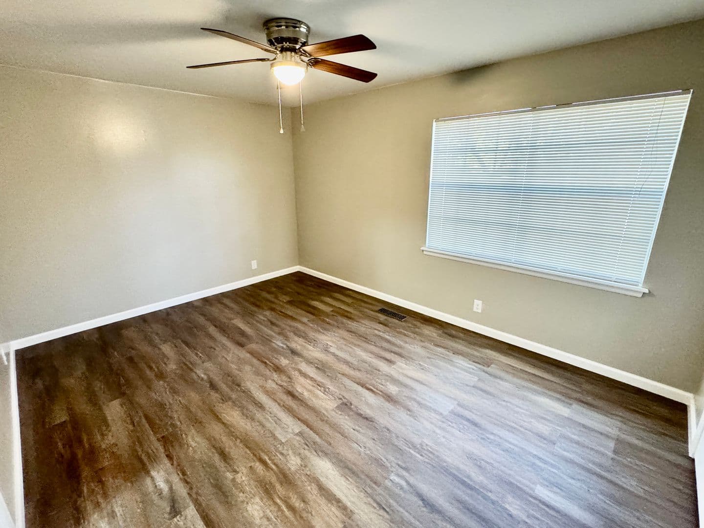 Tulsa House: 7012 E 71st Ct