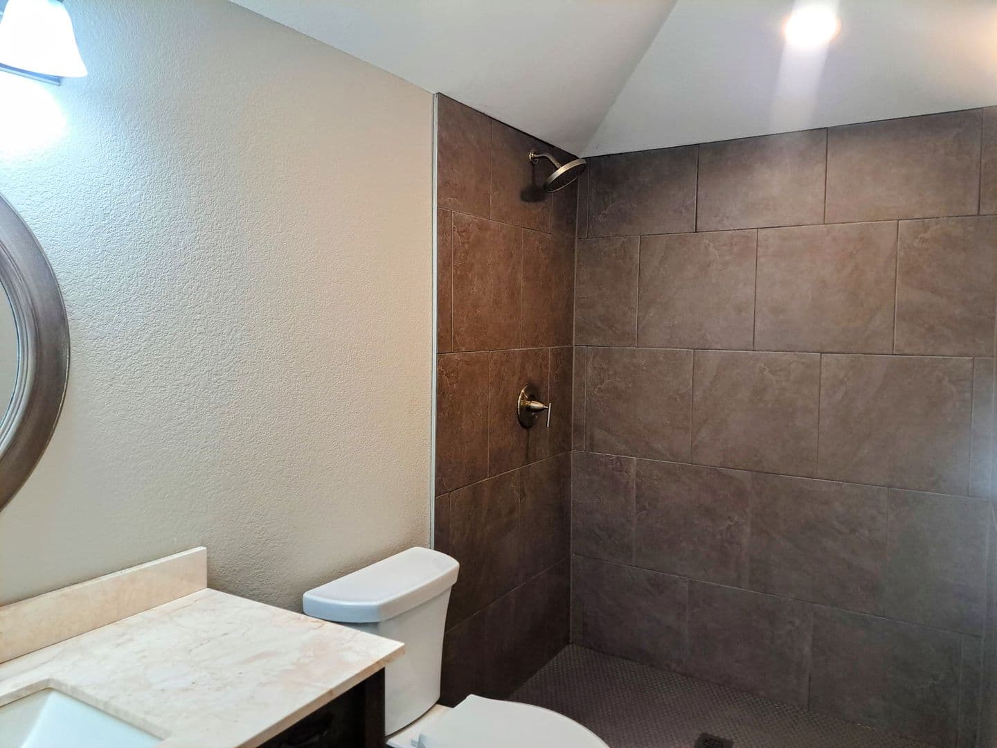 Irving House: 5301 Woodland Drive