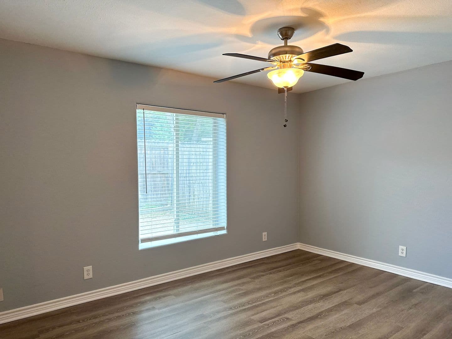 Irving House: 5214 Lane Street