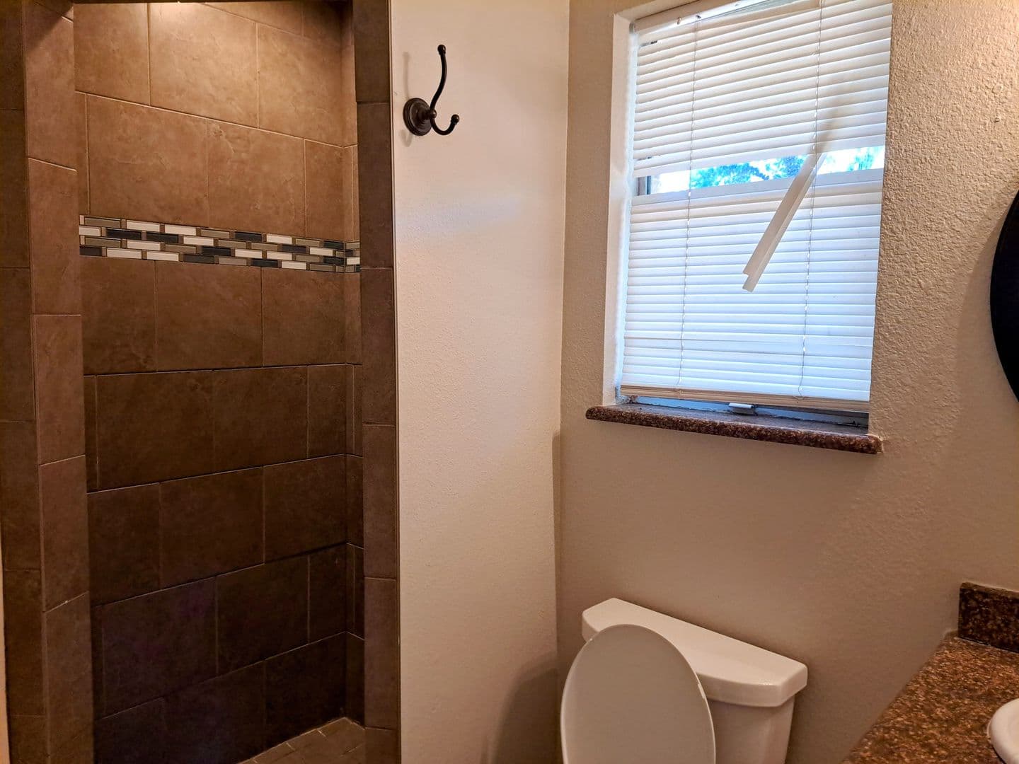 Irving House: 56041 Glenwick Lane