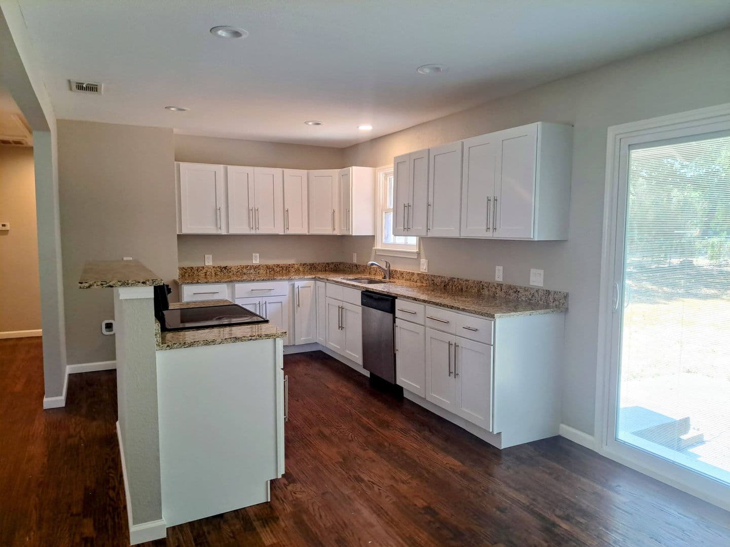 Irving House: 5301 Woodland Drive