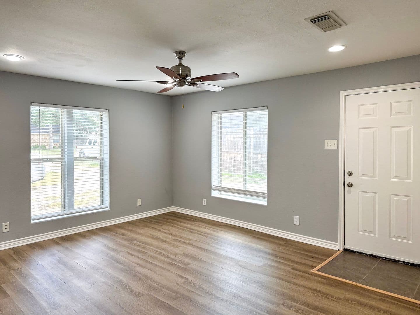 Irving House: 5214 Lane Street