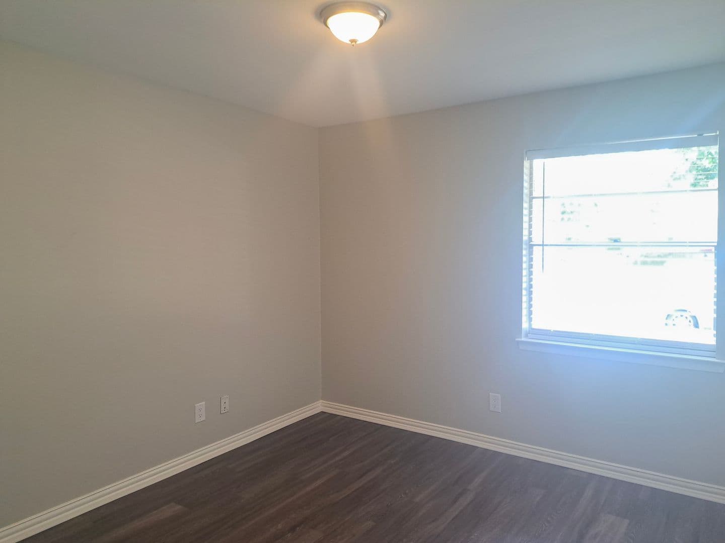 Irving House: 59093 Sun Valley Court