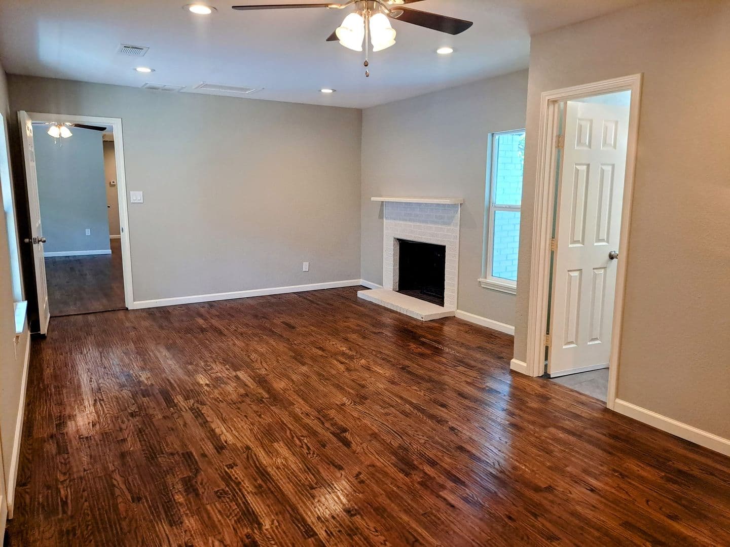 Irving House: 5301 Woodland Drive