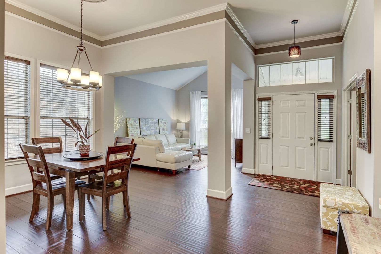 Nashville House: 5893 Woodlands Ave