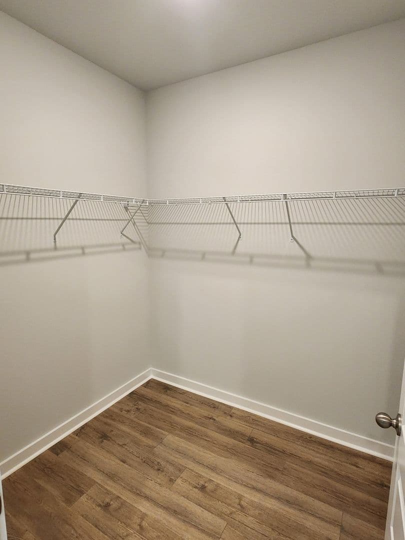 Gallatin Condo: 2021 Holmesburg Pvt Circle