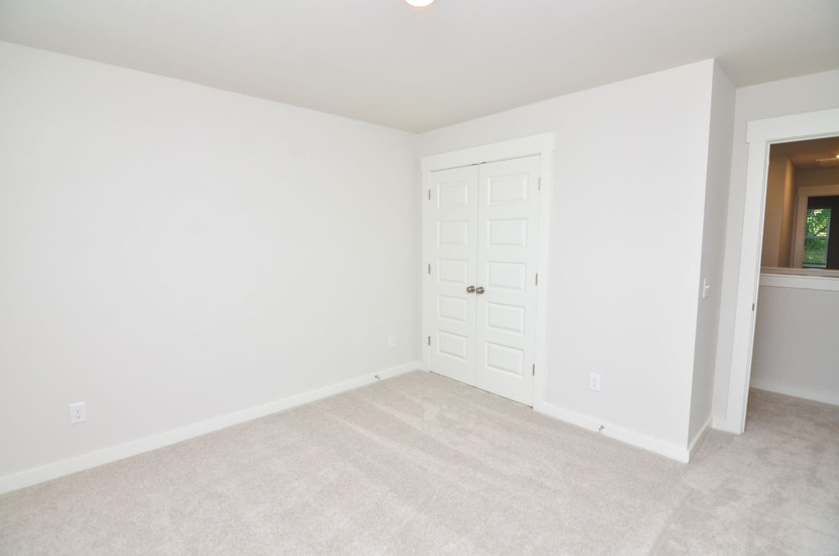 Columbia Townhome: 1704 Manuka Ln.