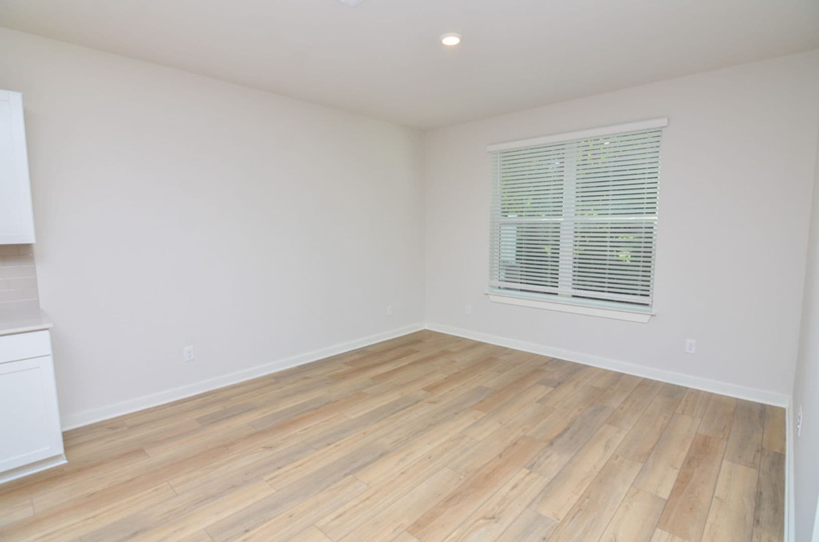 Columbia Townhome: 1704 Manuka Ln.