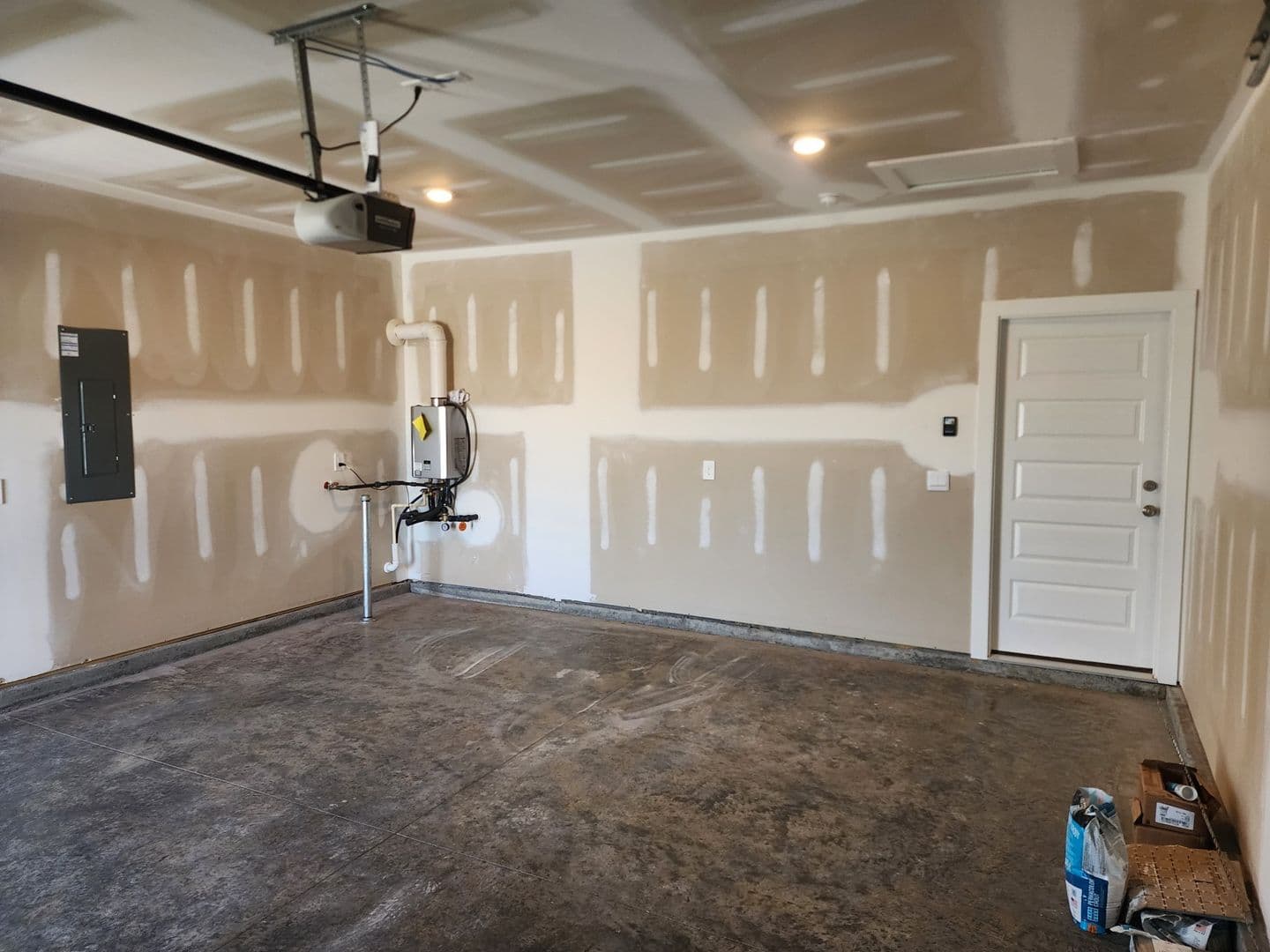 Gallatin Condo: 2021 Holmesburg Pvt Circle